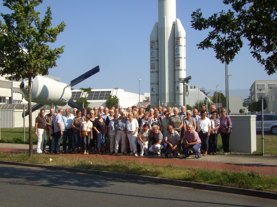 Die Gruppe der Frauen Union SHS bei Airbus Defence & Space in Bremen
